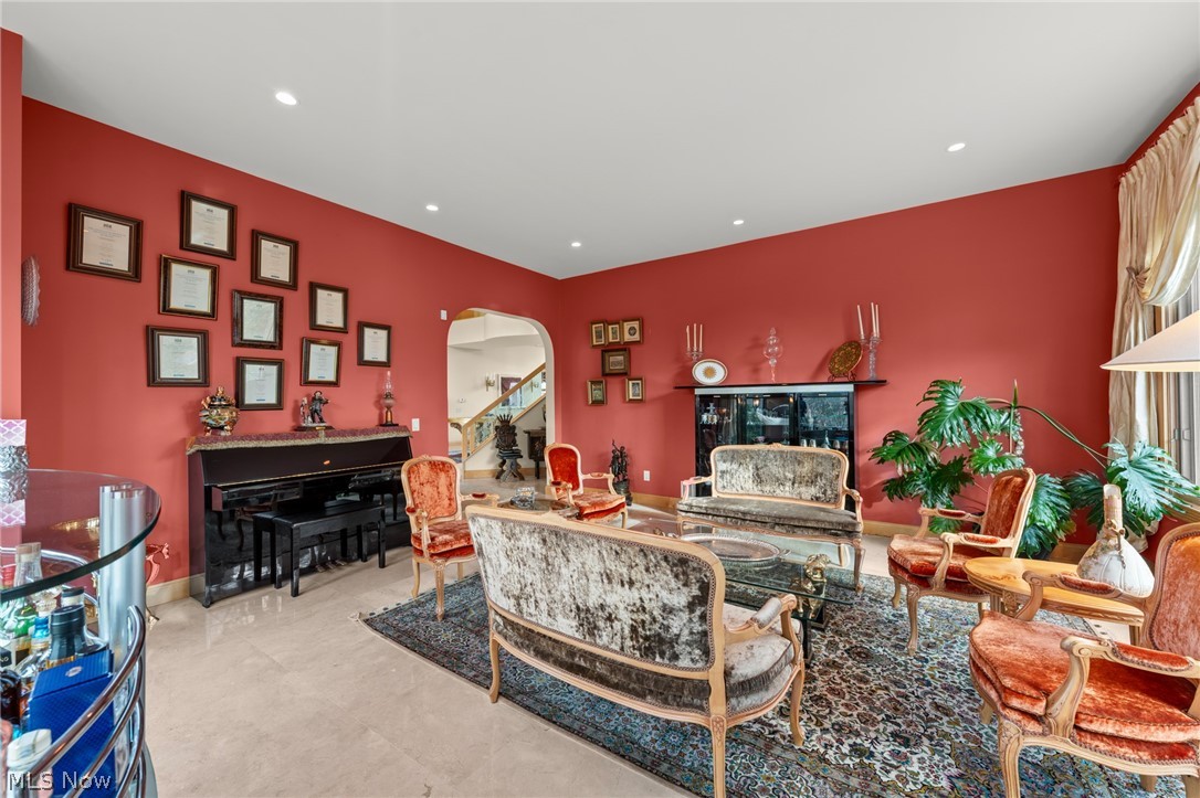 25 Brandon Court Moreland Hills OH 44022