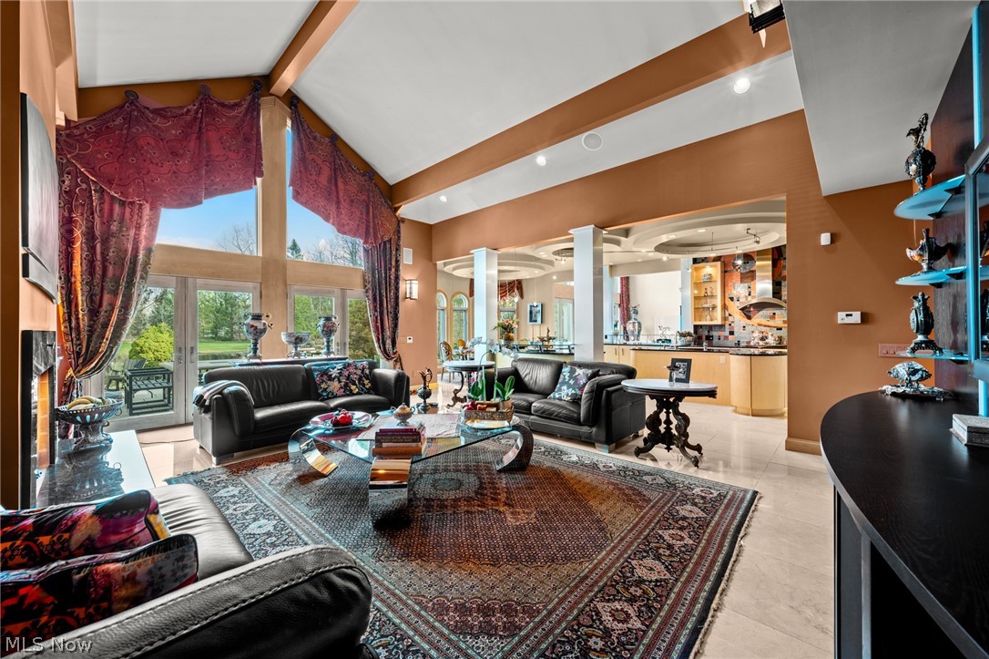 25 Brandon Court Moreland Hills OH 44022