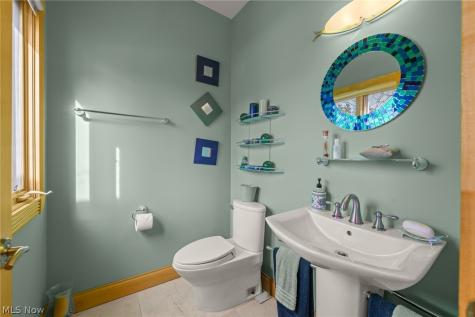 25 Brandon Court Moreland Hills OH 44022