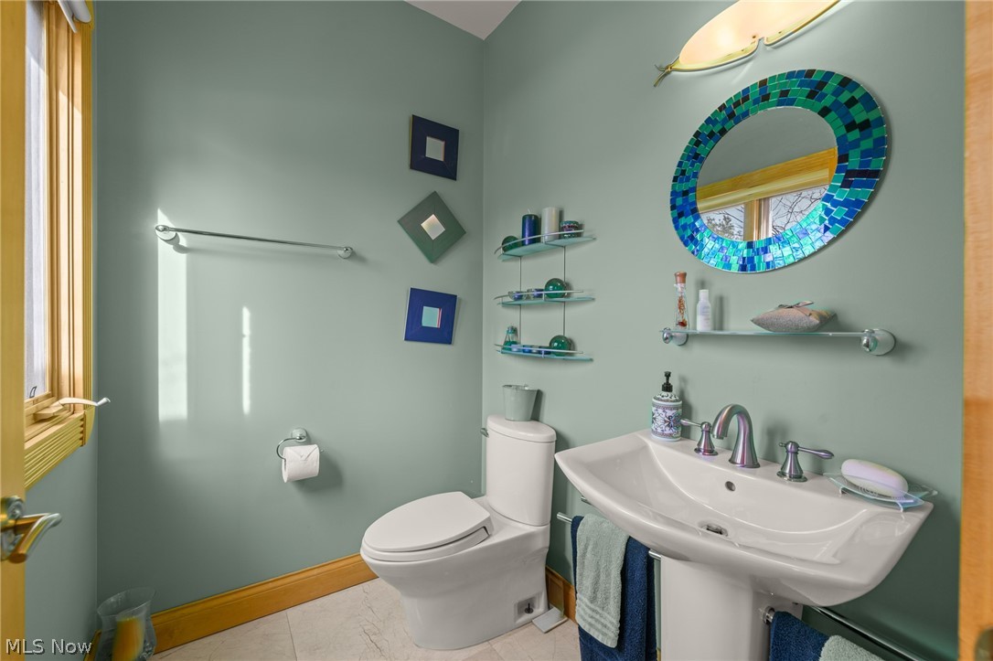 25 Brandon Court Moreland Hills OH 44022
