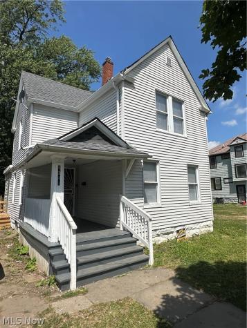 4144 E 111th Street Cleveland OH 44105