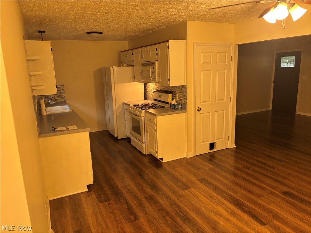 871 Hancock Avenue Akron OH 44314