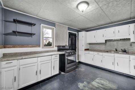 12908 Shadyway Road Garfield Heights OH 44125
