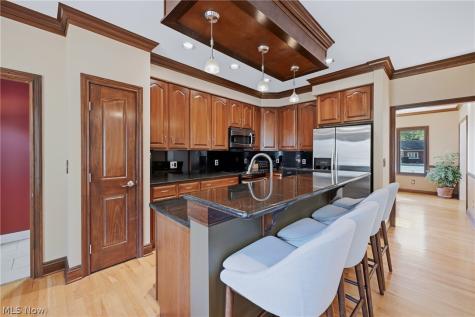 391 Barlow Road Hudson OH 44236