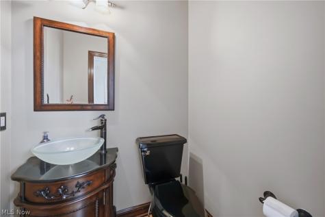 391 Barlow Road Hudson OH 44236