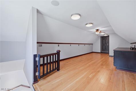 391 Barlow Road Hudson OH 44236