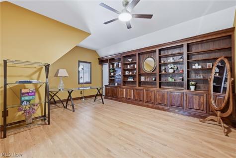 391 Barlow Road Hudson OH 44236