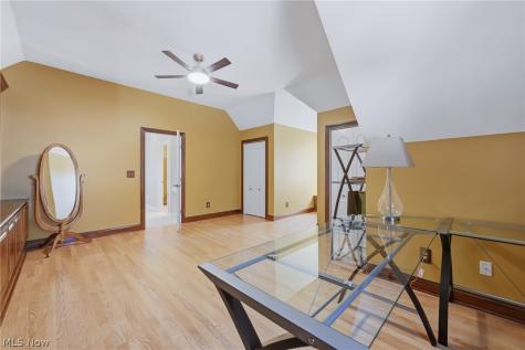 391 Barlow Road Hudson OH 44236