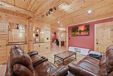 391 Barlow Road Hudson OH 44236