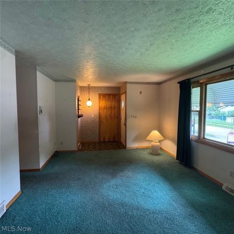289 Middlefield Drive Akron OH 44312