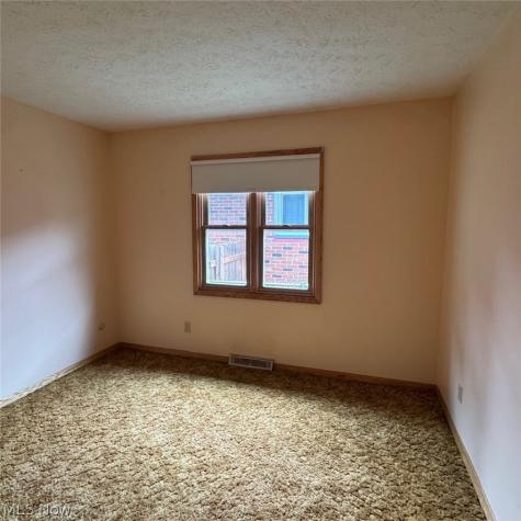 289 Middlefield Drive Akron OH 44312