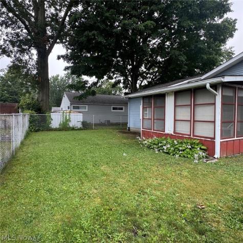 289 Middlefield Drive Akron OH 44312