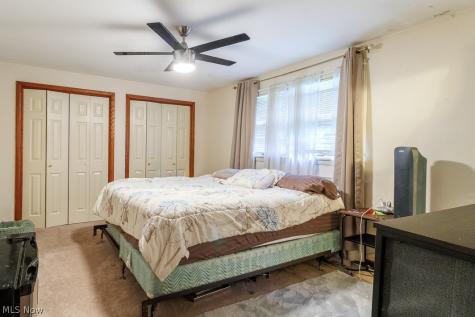 545 Oakridge Drive Youngstown OH 44512