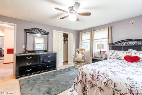 545 Oakridge Drive Youngstown OH 44512