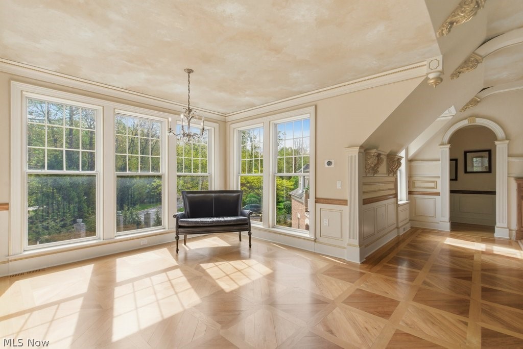 352 Bingham Court Bratenahl OH 44108