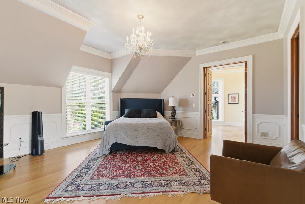 352 Bingham Court Bratenahl OH 44108