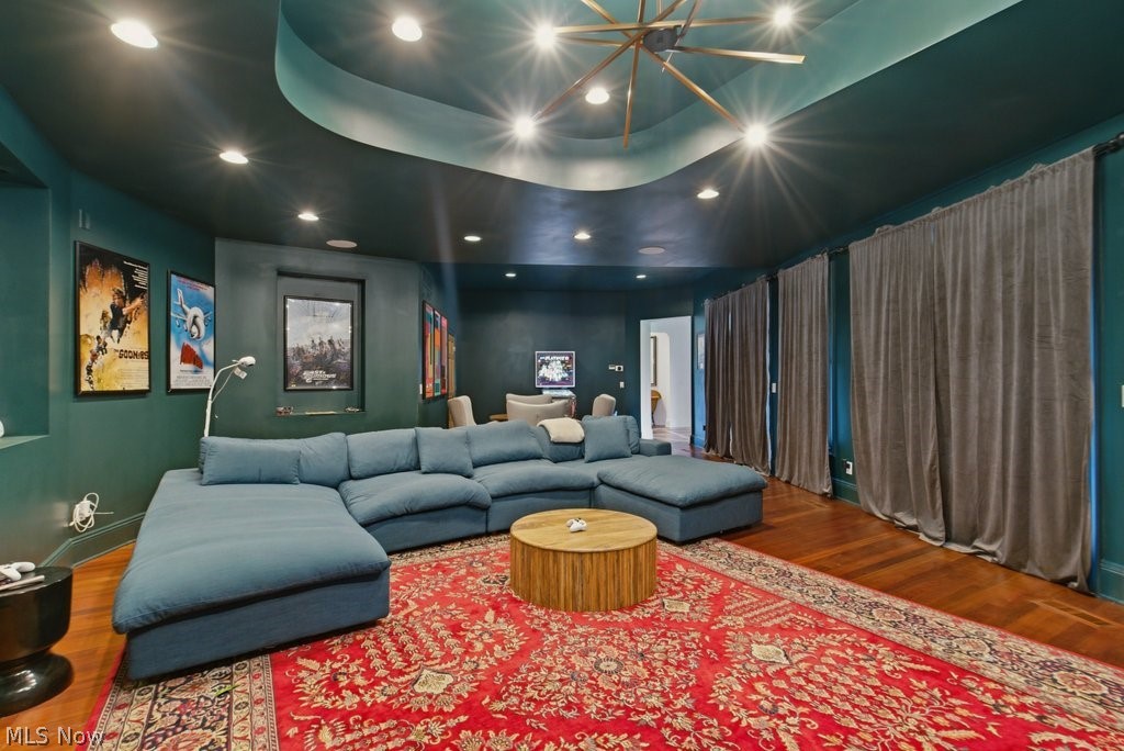 352 Bingham Court Bratenahl OH 44108