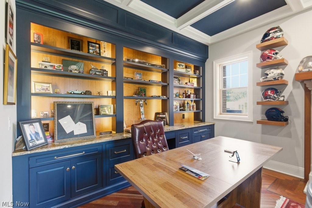 352 Bingham Court Bratenahl OH 44108