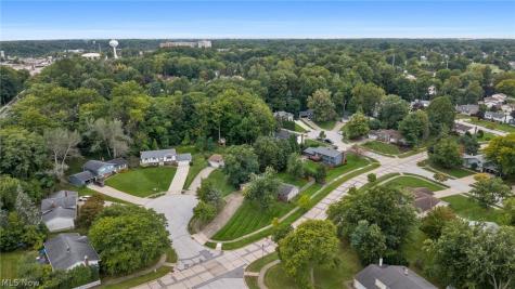 5646 Vista Circle Willoughby OH 44094
