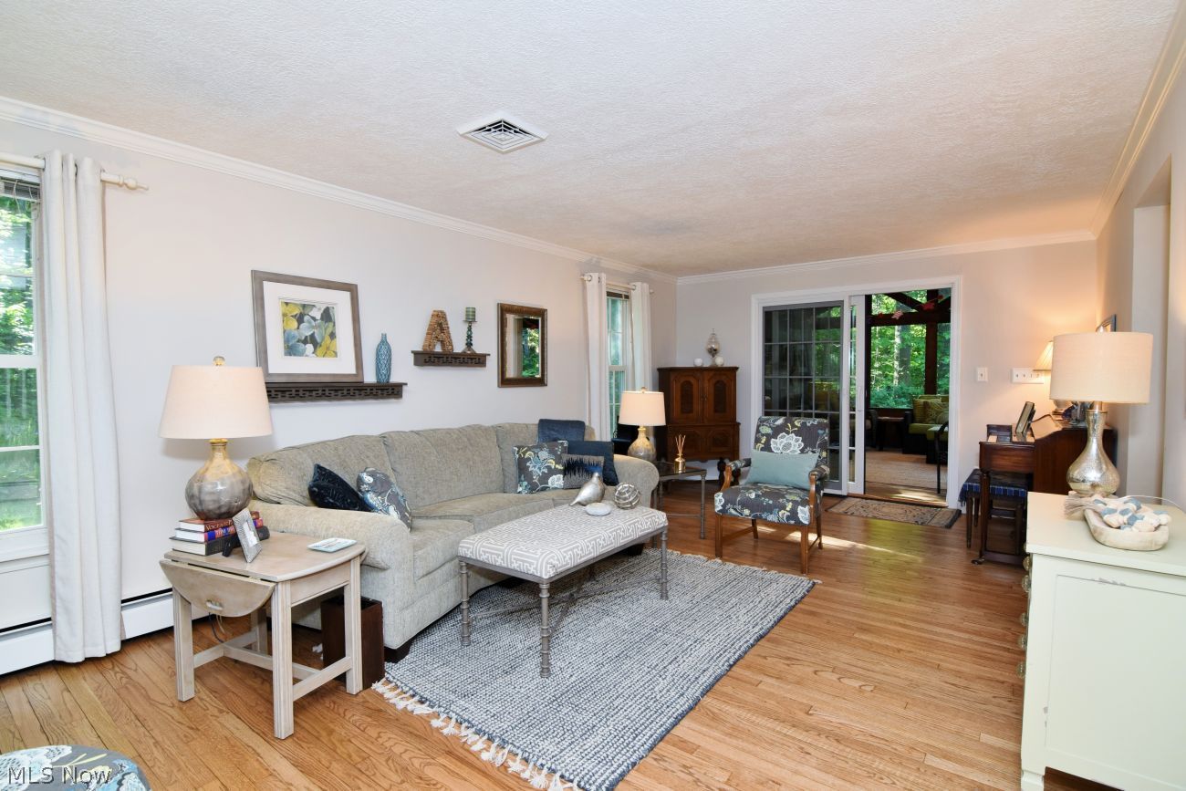 17927 Elliott Drive Chagrin Falls OH 44023