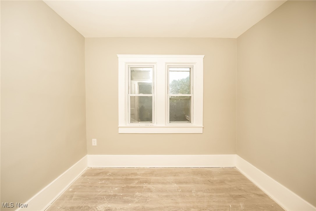 2104 11th Street Akron OH 44314