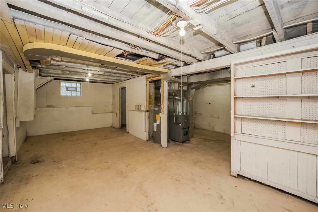 2104 11th Street Akron OH 44314