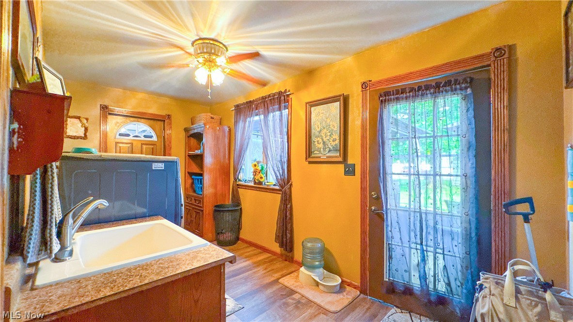 418 E Tuscarawas Avenue Gnadenhutten OH 44629