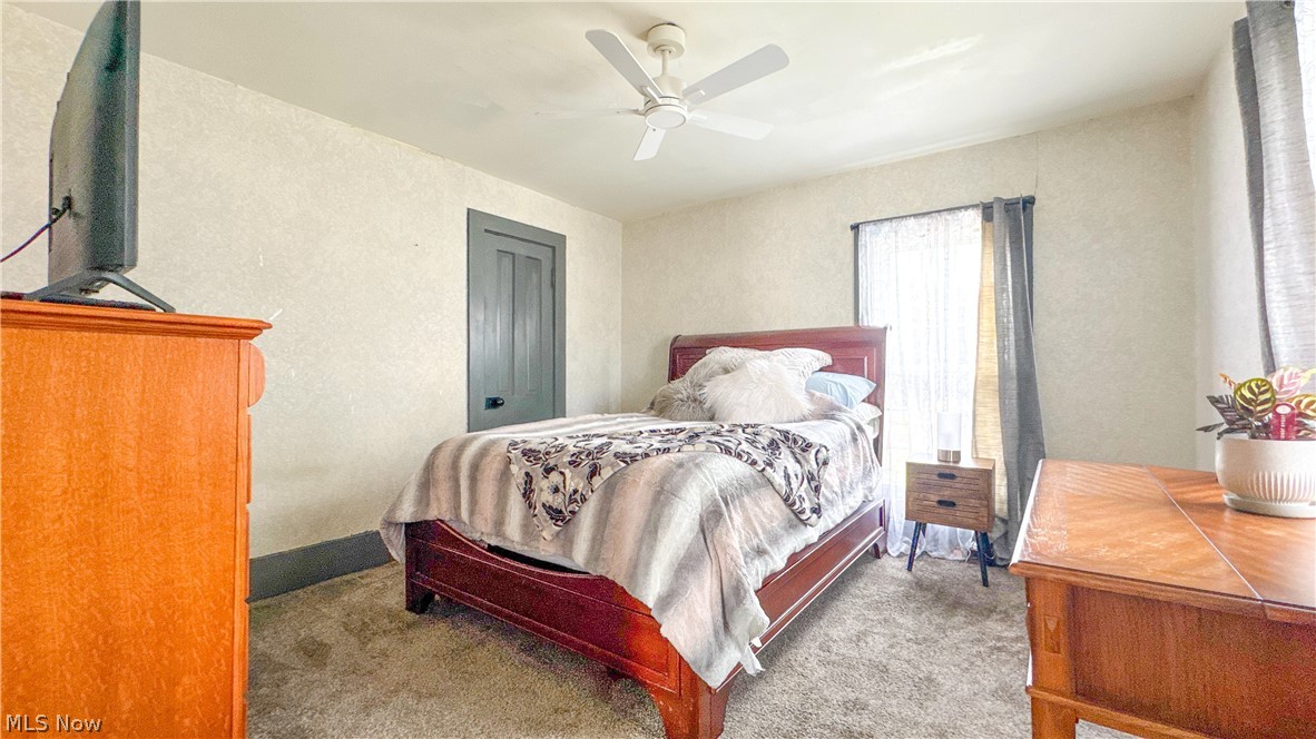 418 E Tuscarawas Avenue Gnadenhutten OH 44629