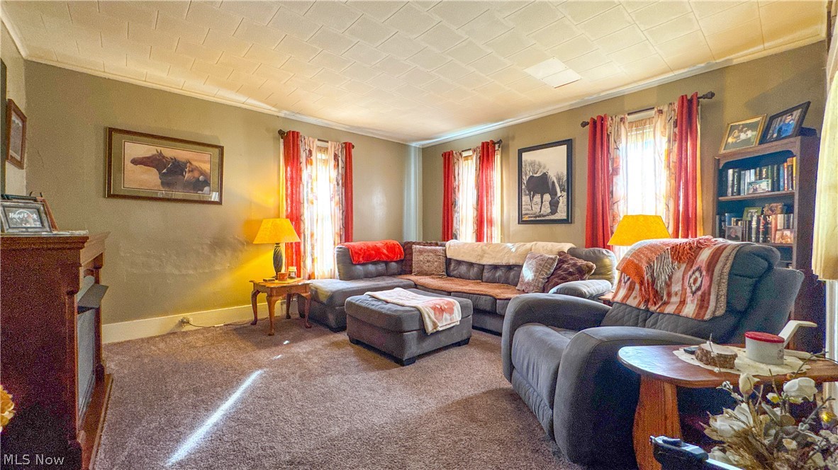 418 E Tuscarawas Avenue Gnadenhutten OH 44629