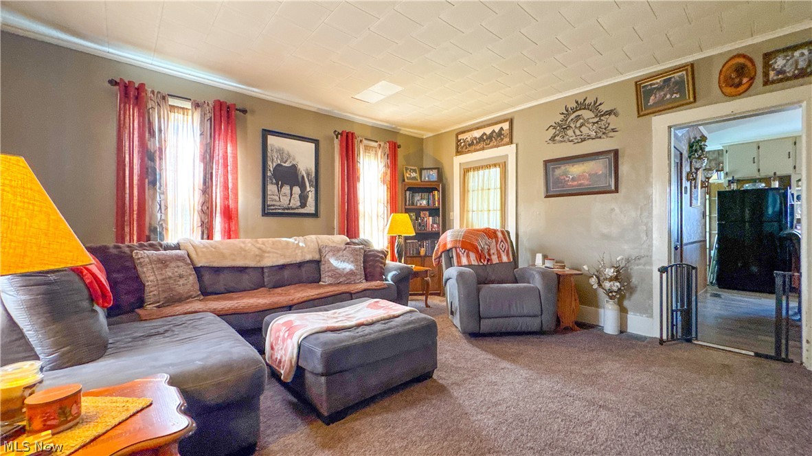 418 E Tuscarawas Avenue Gnadenhutten OH 44629