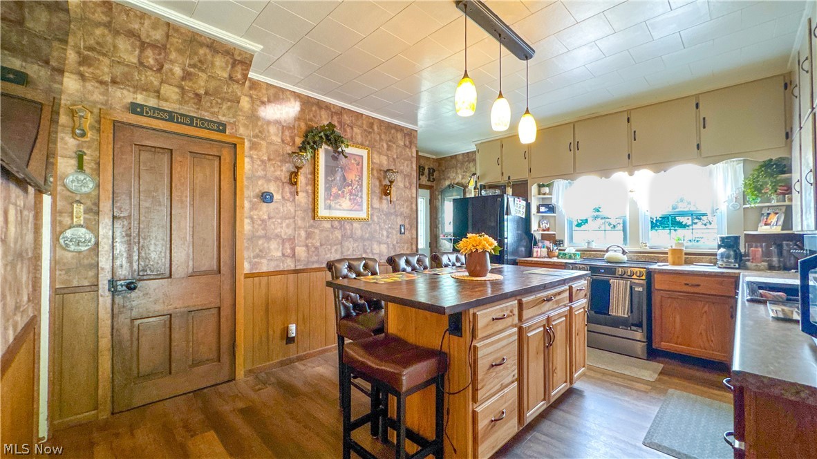 418 E Tuscarawas Avenue Gnadenhutten OH 44629