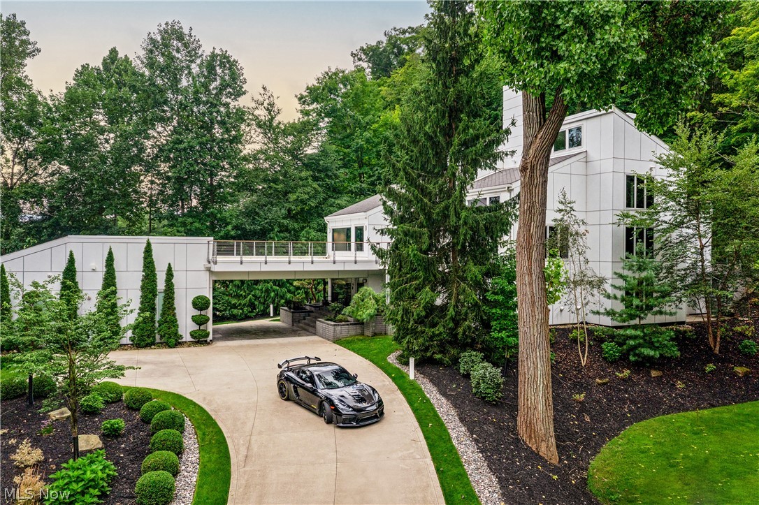 3660 Chagrin River Road Moreland Hills OH 44022