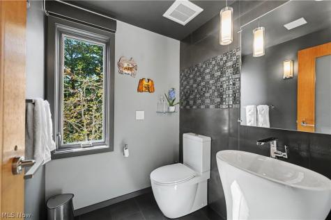 3660 Chagrin River Road Moreland Hills OH 44022