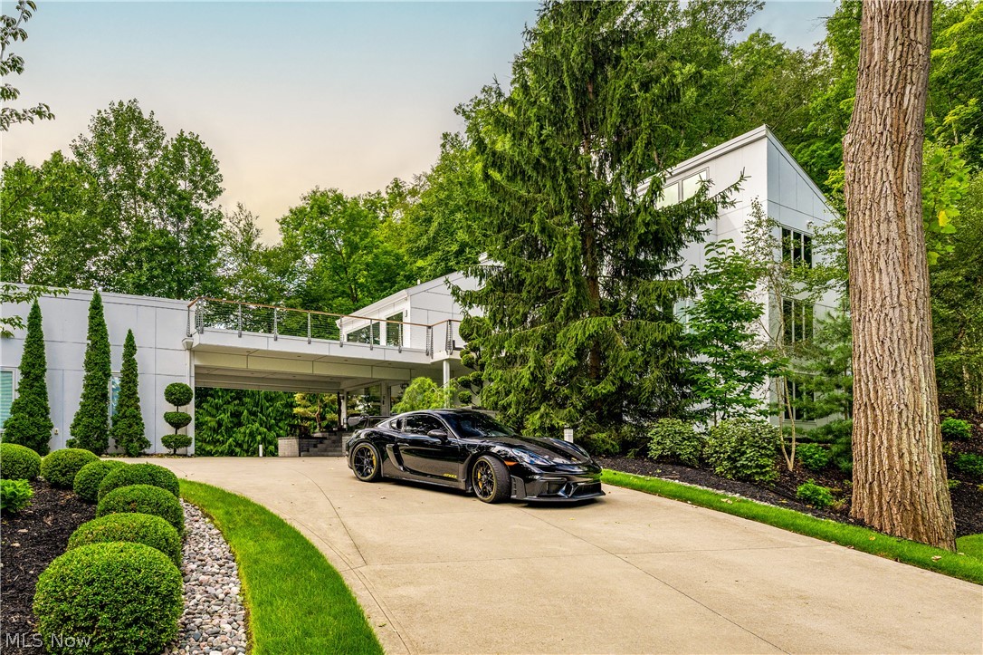 3660 Chagrin River Road Moreland Hills OH 44022