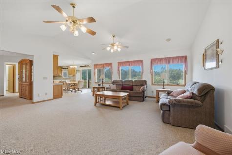 7300 Neff Road Valley City OH 44280