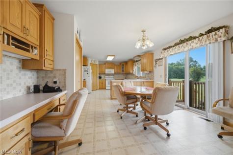 7300 Neff Road Valley City OH 44280