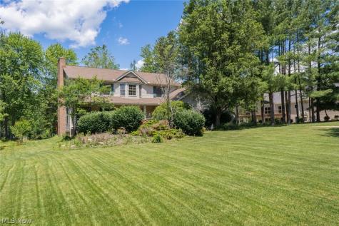 2919 Pine Trails Circle Hudson OH 44236