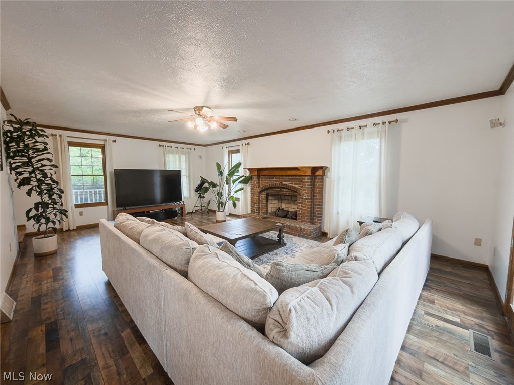 2919 Pine Trails Circle Hudson OH 44236