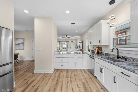 1133 Hayes Avenue Willoughby OH 44094