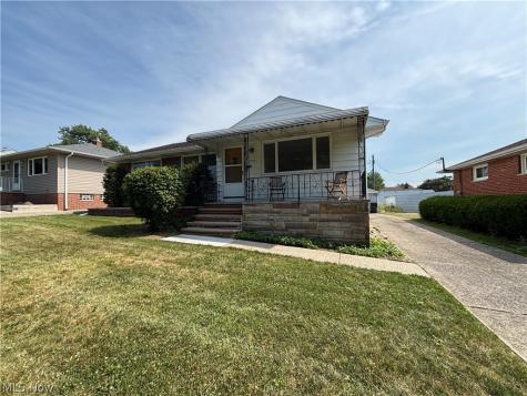 536 Westview Road Bedford OH 44146
