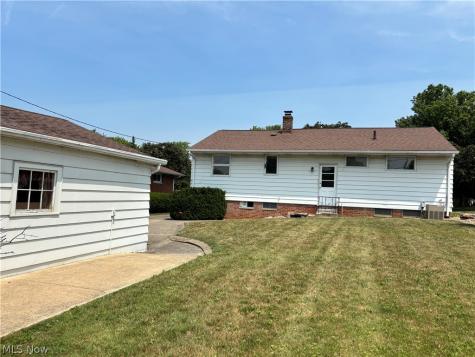 536 Westview Road Bedford OH 44146