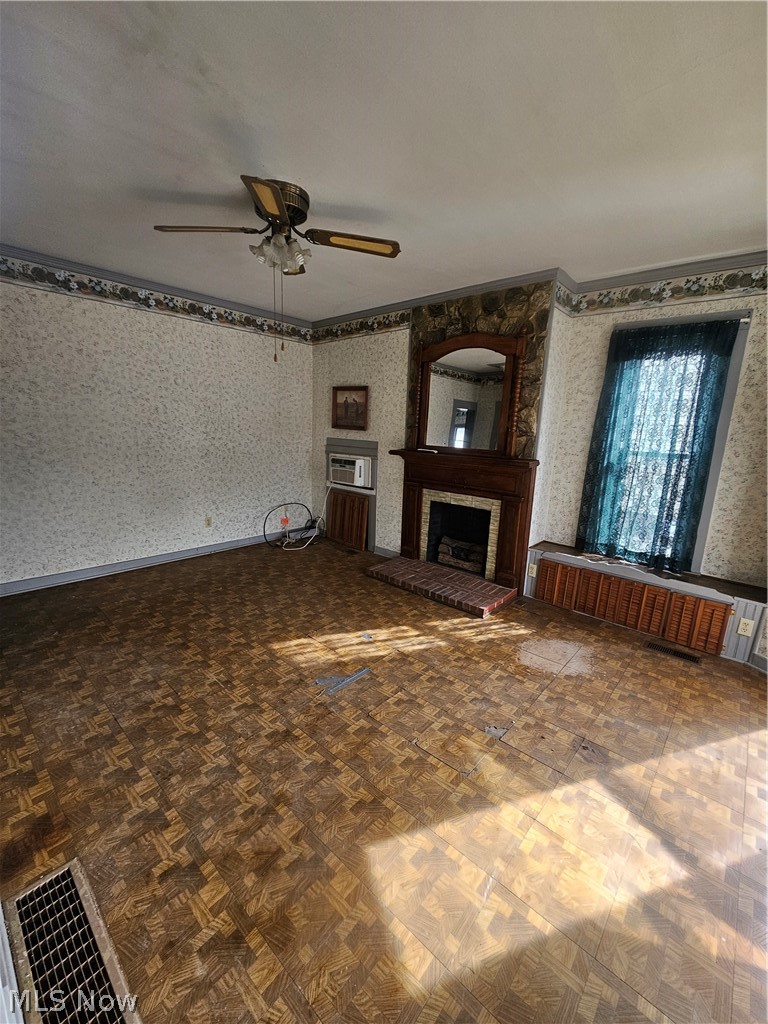 217 S High Street Freeport OH 43973