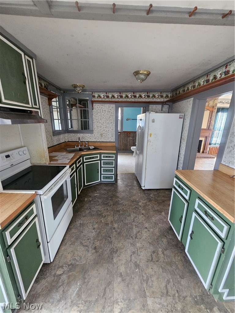 217 S High Street Freeport OH 43973