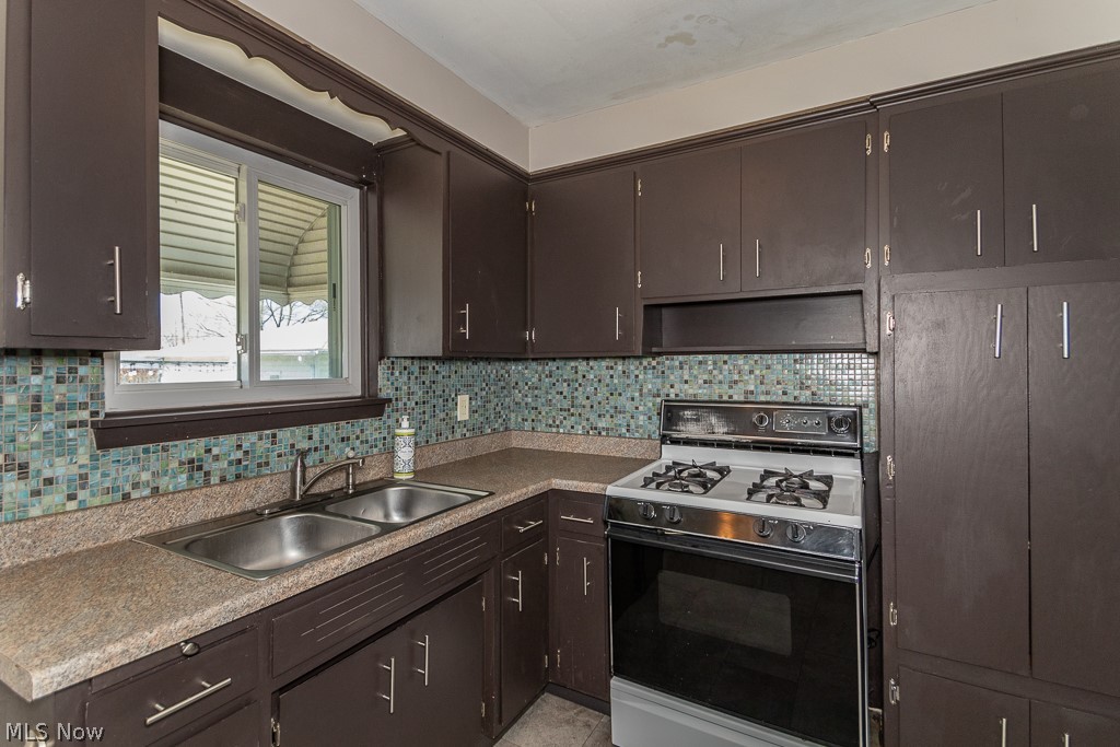 30309 Powell Road Willowick OH 44095