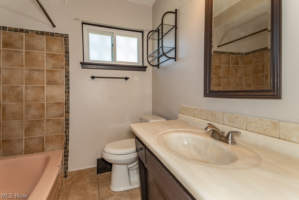 30309 Powell Road Willowick OH 44095