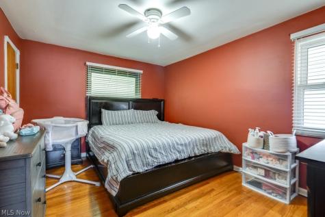 6710 Ackley Road Parma OH 44129