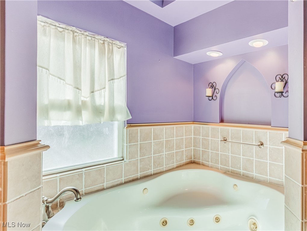 100 Oakdale Avenue Akron OH 44302