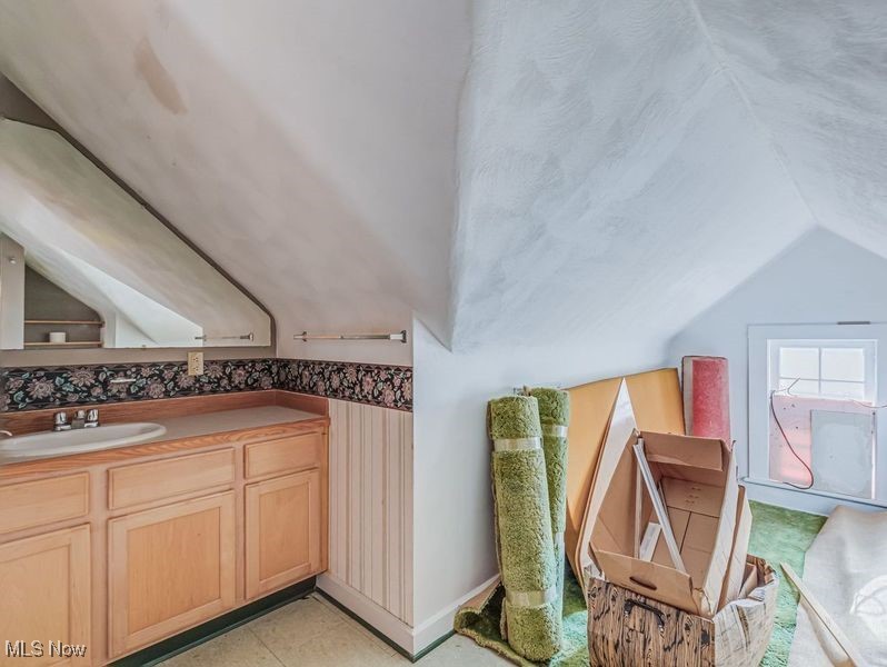 100 Oakdale Avenue Akron OH 44302