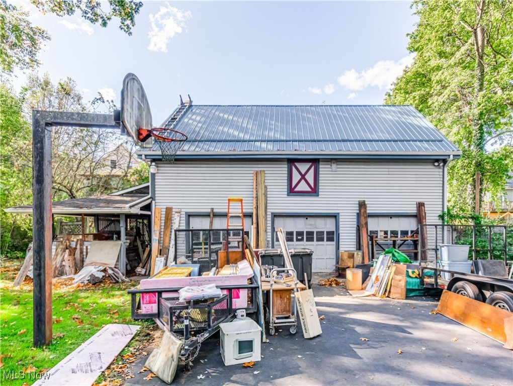 100 Oakdale Avenue Akron OH 44302