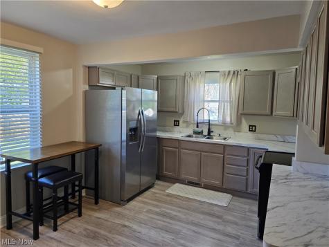 403 High Grove Boulevard Akron OH 44312